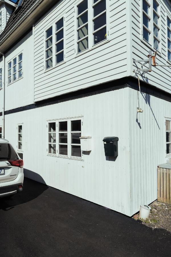 1 Bedroom Apartment / Central / Torshavn Bagian luar foto